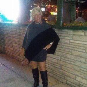 Meet your Posher, Sylvia